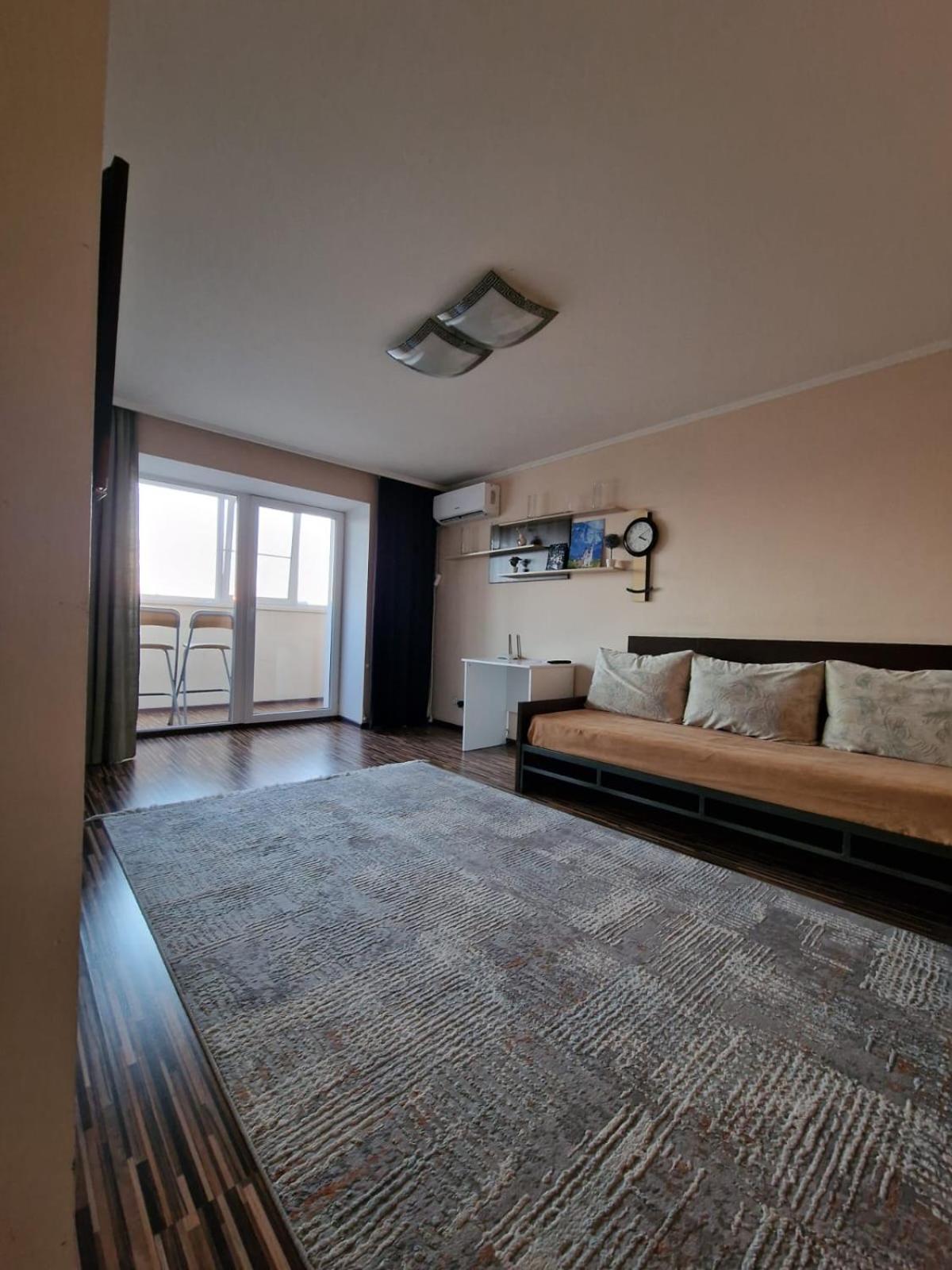 Apartment On Republic Square Ust-Kamenogorsk Exterior photo