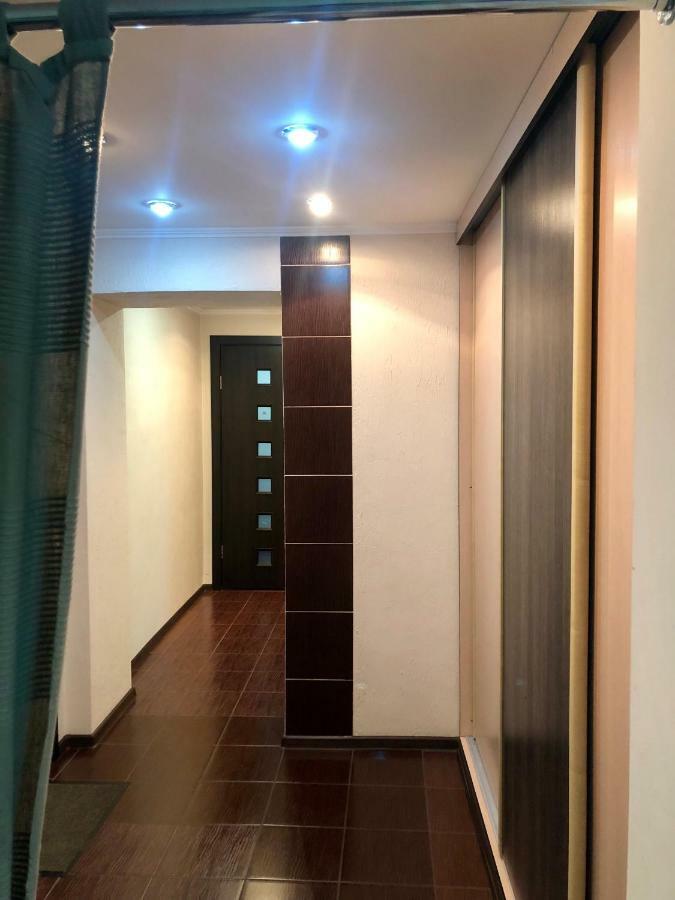 Apartment On Republic Square Ust-Kamenogorsk Exterior photo